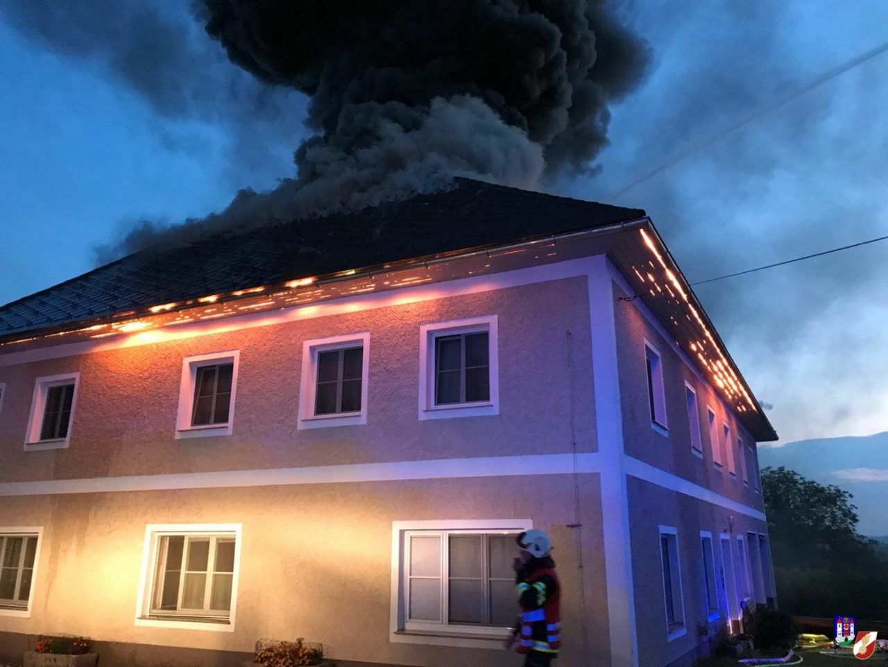 Alarmstufe 3 bei Großbrand in Rohrbach