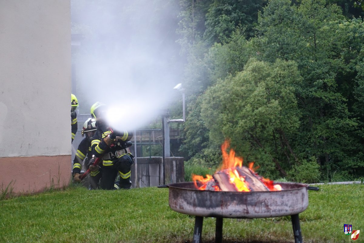 Gruppenübung Brand – Erstangriff