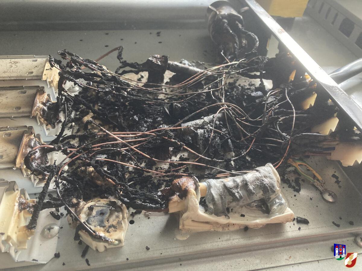 Elektrobrand in Lebensmittelgeschäft