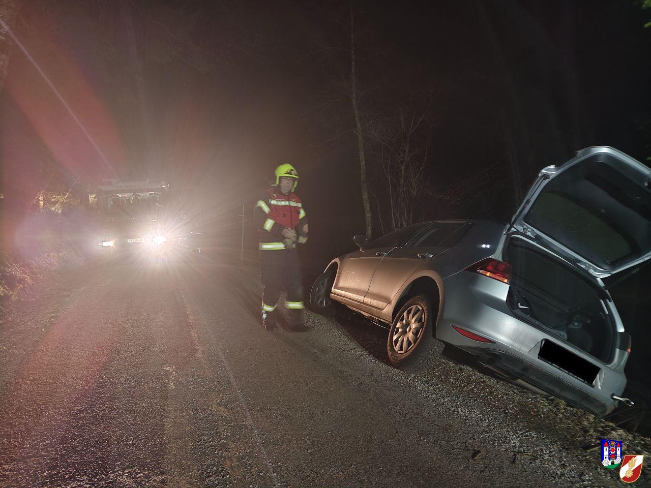 Bergung PKW Holzhäusln